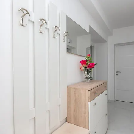 House Dragica